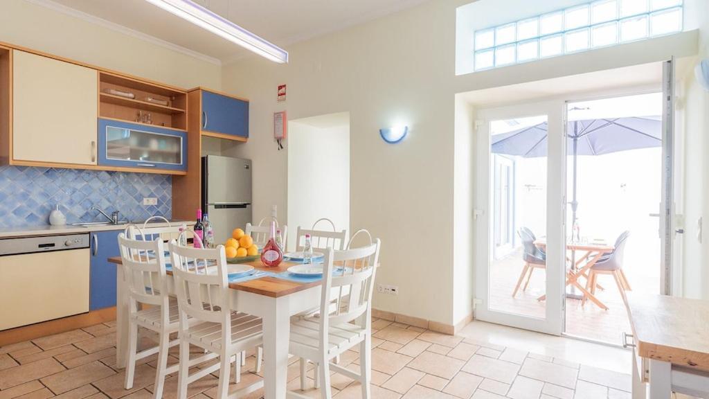 Refurbished Beachfront House, Pool, Ac, Wifi, Albufeira, Sea View Exteriér fotografie