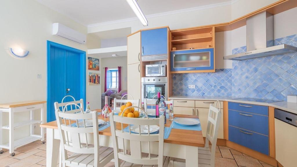 Refurbished Beachfront House, Pool, Ac, Wifi, Albufeira, Sea View Exteriér fotografie